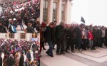 Διαδήλωση αλληλεγγύης στον ελληνικό λαό στο Παρίσι